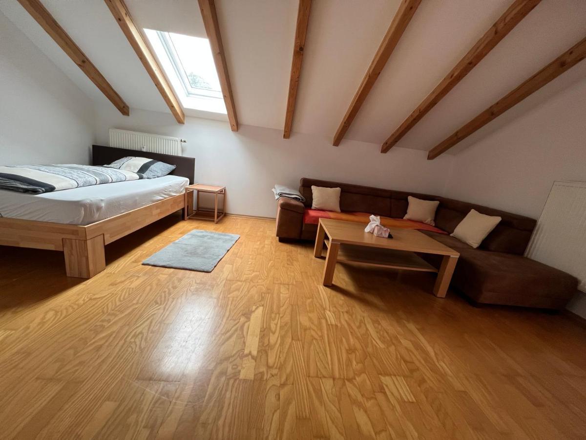 D&R Appartement Bei Rosenheim Exteriér fotografie